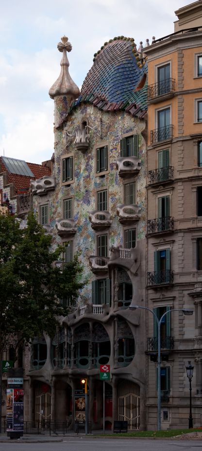 ARTMEDIA - Casa Batllo by Antonio Gaudi_4